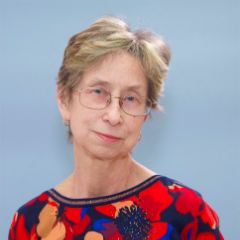 Лаврущик Лариса